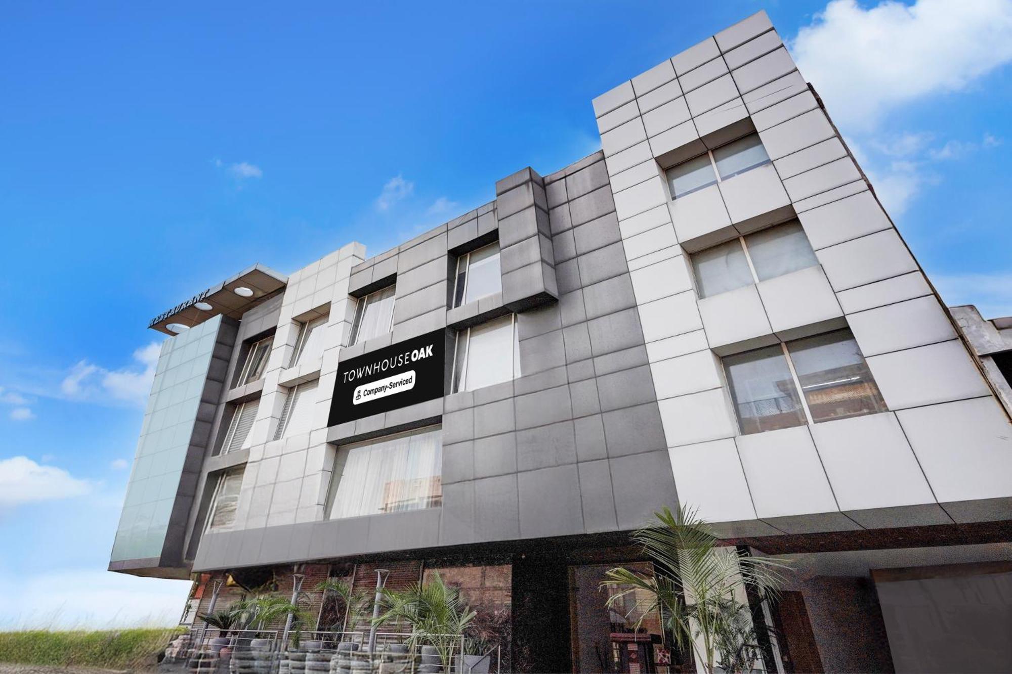 Townhouse Oak Agra Near Sultanganj Puliya Formerly Bb Grand Dış mekan fotoğraf